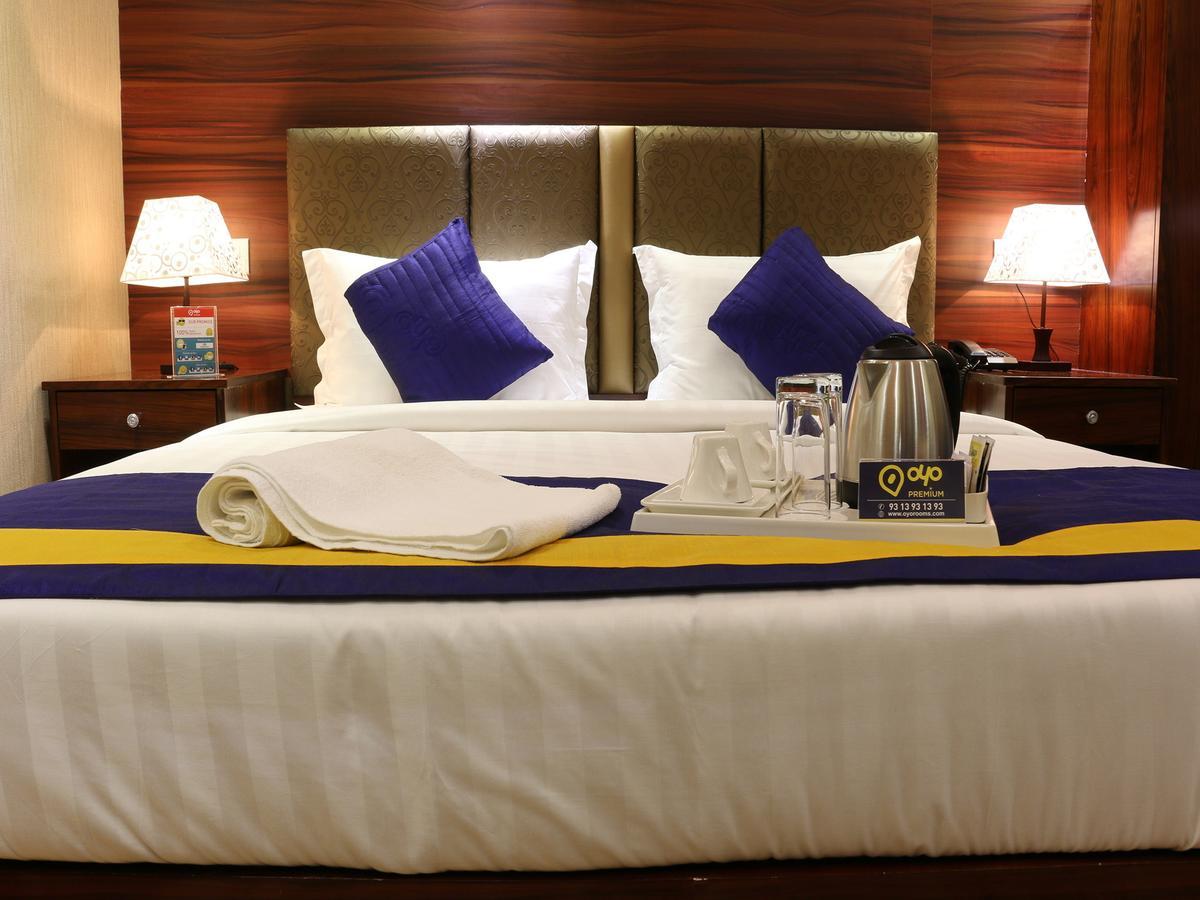 Oyo 662 Hotel Comfotel Calcutta  Esterno foto