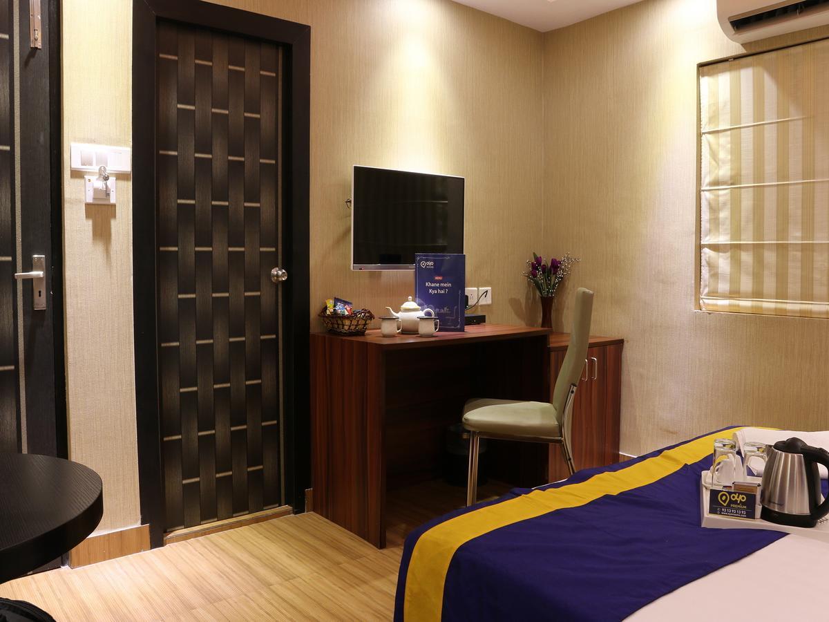 Oyo 662 Hotel Comfotel Calcutta  Esterno foto
