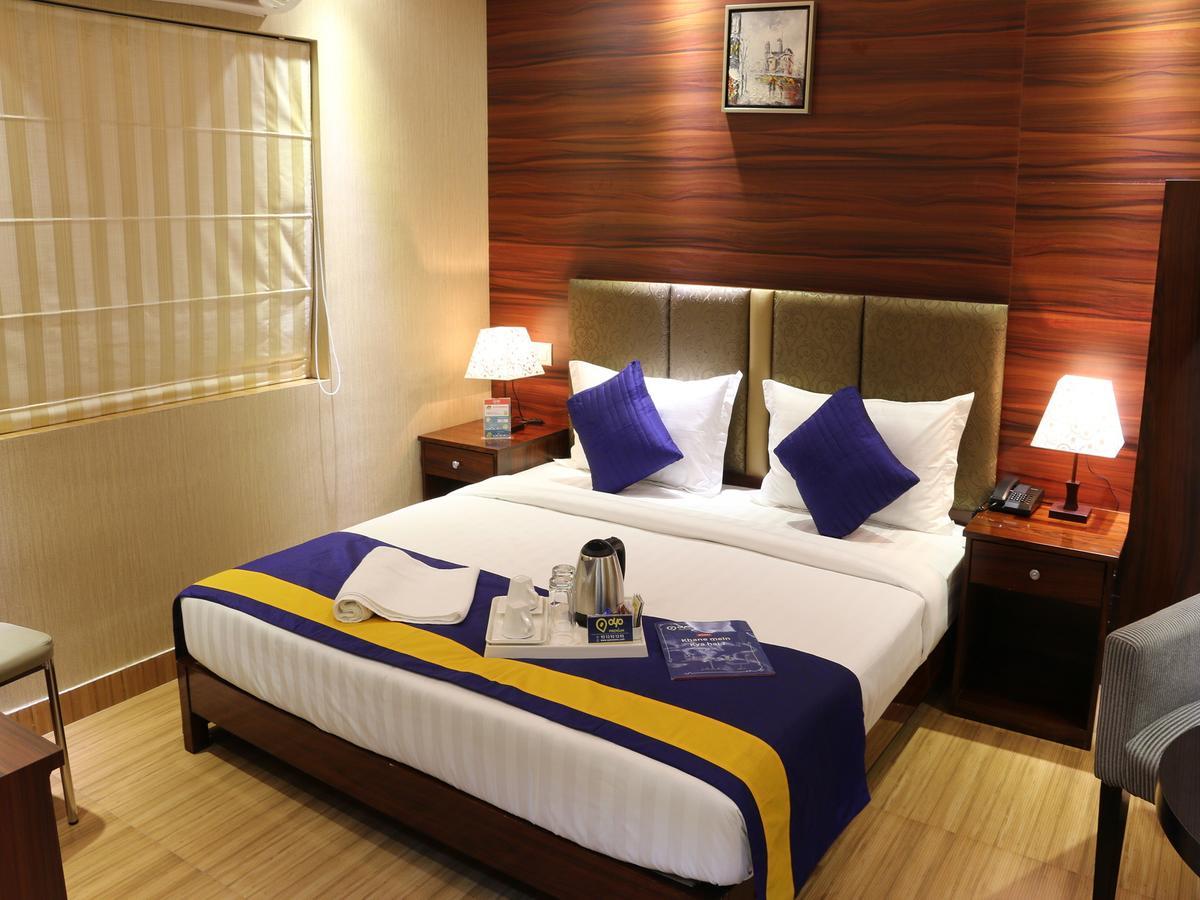 Oyo 662 Hotel Comfotel Calcutta  Esterno foto