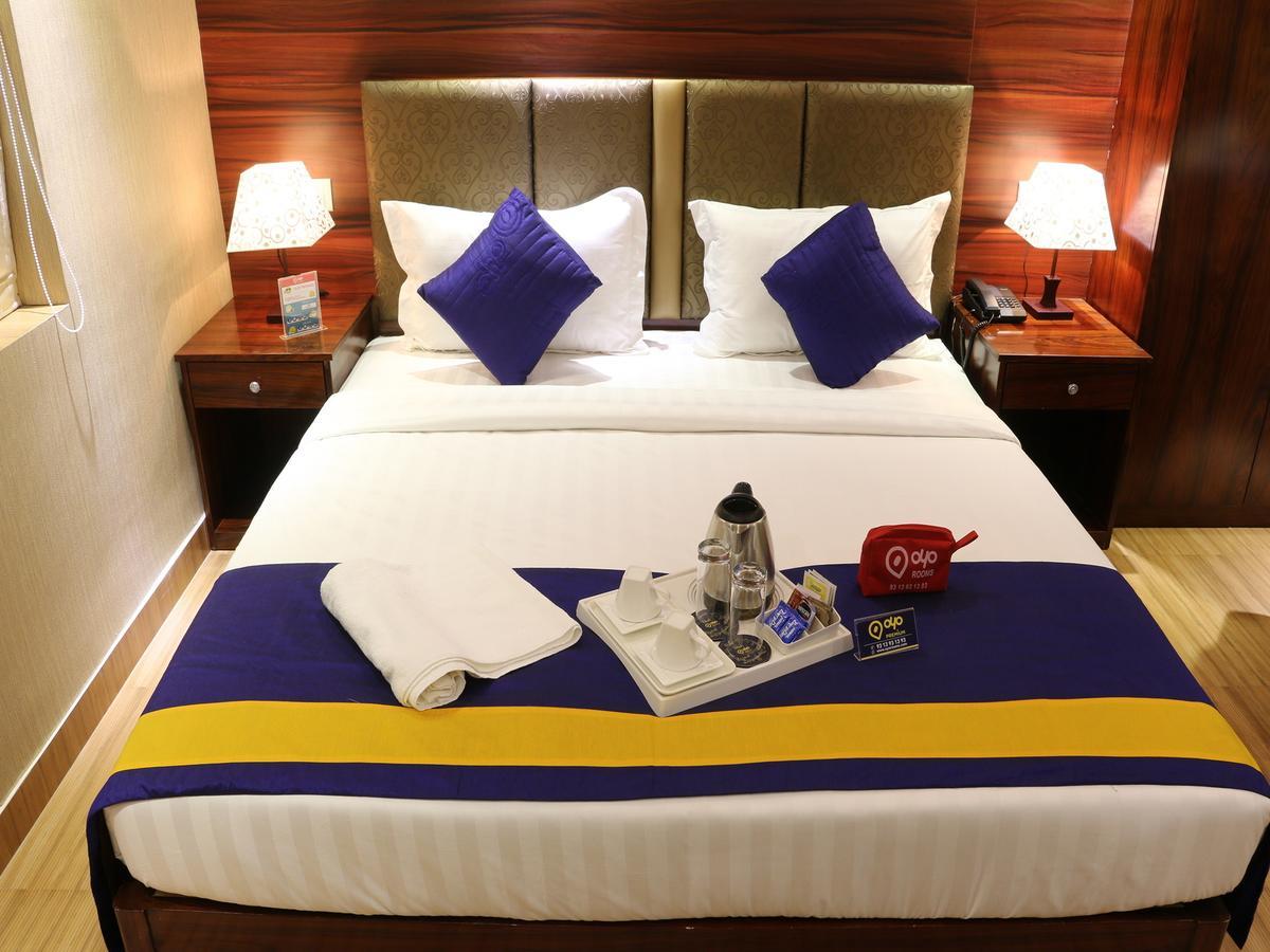 Oyo 662 Hotel Comfotel Calcutta  Esterno foto